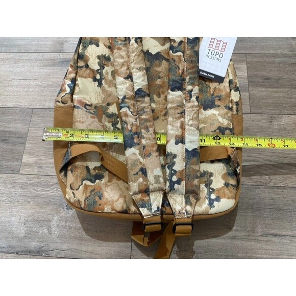 TOPO Designs Desert Camo Dash Pack Travel School Work Bag Backpack Camo - Picture 5 of 9